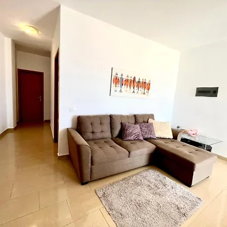 Homestay Alcamar Alquiler De Privadas Con Bano Compartido Y Areas Comunes *