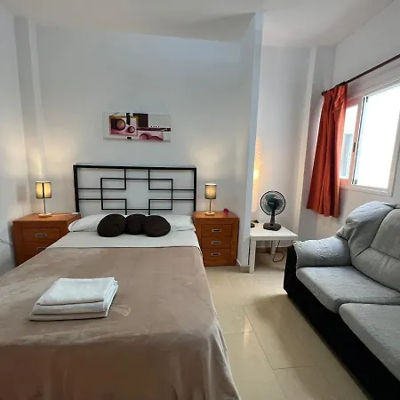 Alcamar Alquiler De Privadas Con Bano Compartido Y Areas Comunes